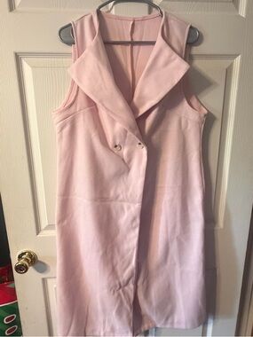 SHEIN Light Pink Sleeveless V-Neck Long Vest